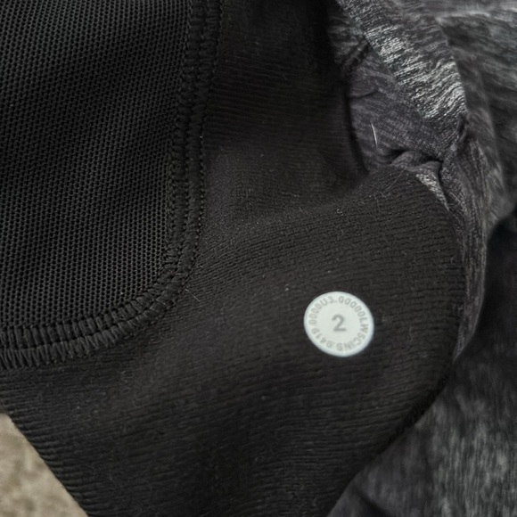 Lululemon camo joggers - Picture 2 of 2